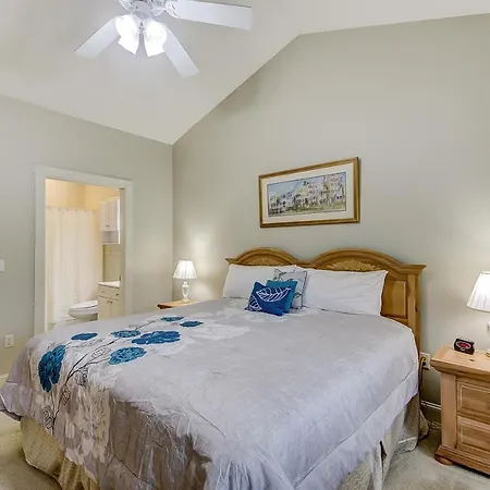 Magnolia Pointe 305 Apartment
